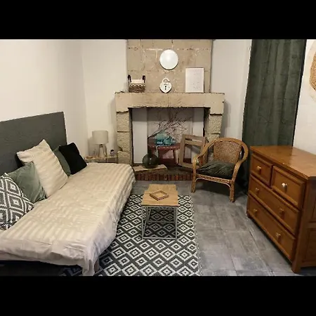 Maison Flanc De Coteau 度假居 *