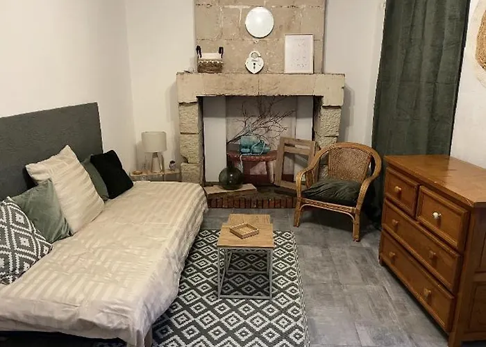 Maison Flanc De Coteau بيت للعطل *